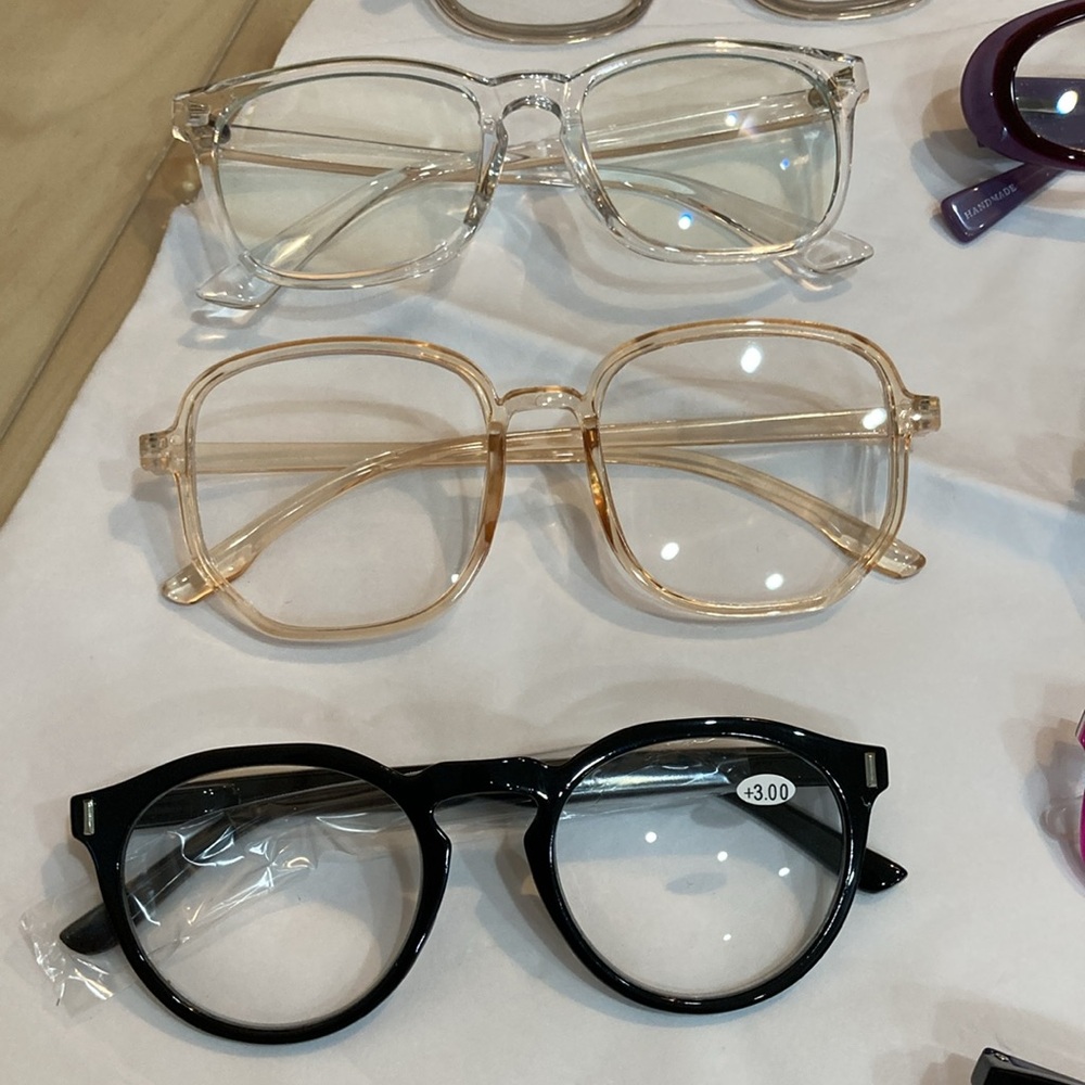Glasses bundle - Picture 11 of 12